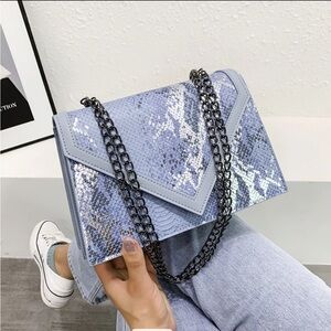 Blue faux snakeskin leather clutch handbag with chain strap Casual crossbody bag
